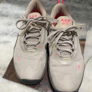 RAD one v2 cinder pink sneaker